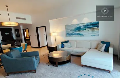 Apartment - 1 Bedroom - 2 Bathrooms for sale in Fairmont Marina Residences - The Marina - Abu Dhabi