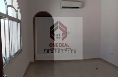 Apartment - 2 Bedrooms - 1 Bathroom for rent in Al Iqabiyya - Al Ain