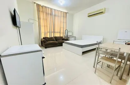 Apartment - 1 Bathroom for rent in Khalifa City A - Khalifa City - Abu Dhabi