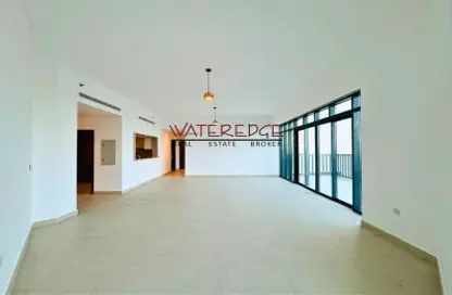 Apartment - 3 Bedrooms - 5 Bathrooms for rent in Vida Residence 4 - Vida Residence - The Hills - Dubai