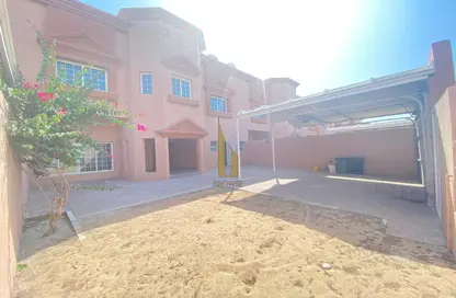 Villa - 5 Bedrooms - 4 Bathrooms for rent in Umm Suqeim 2 Villas - Umm Suqeim 2 - Umm Suqeim - Dubai