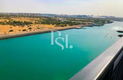 Apartment - 3 Bedrooms - 4 Bathrooms for rent in Waters Edge - Yas Island - Abu Dhabi