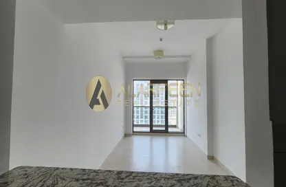 Apartment - 1 Bedroom - 2 Bathrooms for rent in Al Waleed Garden - Al Jaddaf - Dubai