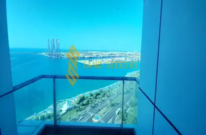 Apartment - 3 Bedrooms - 5 Bathrooms for rent in Al Reef Tower - Corniche Road - Abu Dhabi