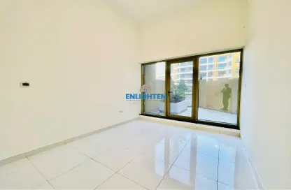 Apartment - 1 Bedroom - 1 Bathroom for rent in Ajyad Building - Jumeirah Village Circle - Dubai