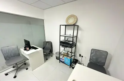 Office Space - Studio - 1 Bathroom for rent in Aspin Tower - Sheikh Zayed Road - Dubai