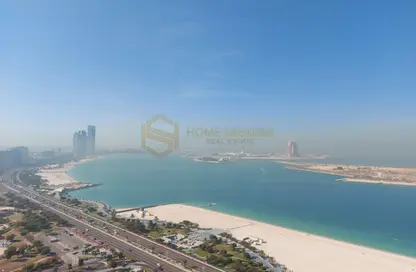 Apartment - 5 Bedrooms - 6 Bathrooms for rent in Wave tower - Corniche Road - Abu Dhabi