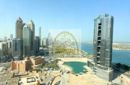 Apartment - 1 Bedroom - 2 Bathrooms for rent in Al Jowhara Tower - Corniche Road - Abu Dhabi