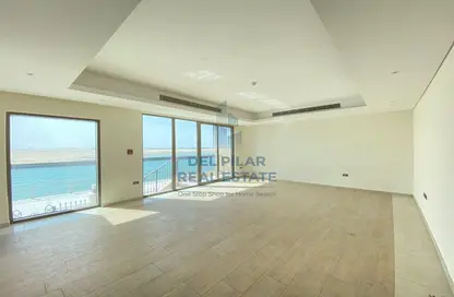Villa - 5 Bedrooms - 6 Bathrooms for rent in Luluat Al Raha - Al Raha Beach - Abu Dhabi
