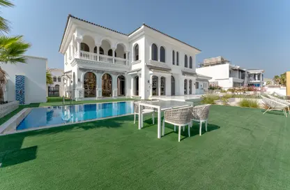 Villa - 5 Bedrooms - 7 Bathrooms for sale in Signature Villas Frond P - Signature Villas - Palm Jumeirah - Dubai