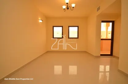 فيلا - 2 غرف نوم - 3 حمامات للبيع في المنطقة 8 - قرية هيدرا - أبوظبي