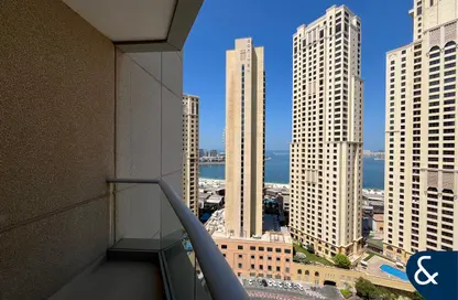 Apartment - 1 Bedroom - 1 Bathroom for rent in Aurora Tower - Marina Promenade - Dubai Marina - Dubai