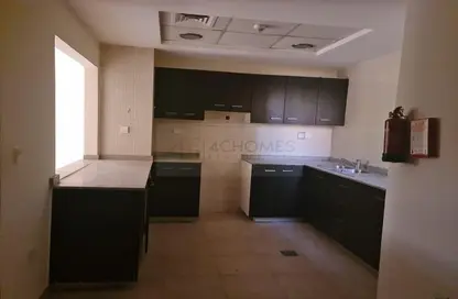 Apartment - 3 Bedrooms - 4 Bathrooms for sale in Al Thamam 11 - Remraam - Dubai Land - Dubai