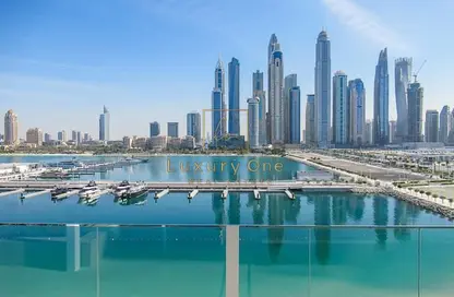 Apartment - 2 Bedrooms - 3 Bathrooms for rent in Sunrise Bay - EMAAR Beachfront - Dubai Harbour - Dubai