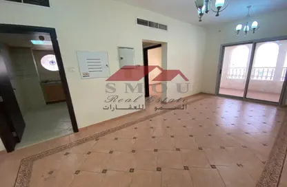 Apartment - 1 Bedroom - 1 Bathroom for rent in Shabiya 10 - Shabiya - Mussafah - Abu Dhabi