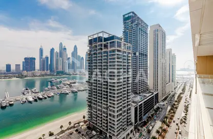 Apartment - 2 Bedrooms - 2 Bathrooms for rent in Grand Bleu Tower 1 - EMAAR Beachfront - Dubai Harbour - Dubai