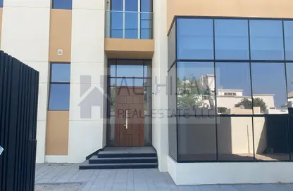 Villa - 6 Bedrooms - 5 Bathrooms for rent in Al Khaldeia Area - Sharjah