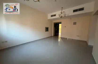 Apartment - 1 Bedroom - 2 Bathrooms for rent in Abu shagara Building 2 - Budaniq - Al Qasimia - Sharjah