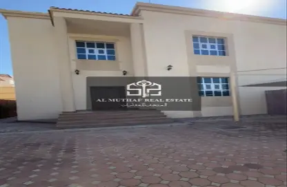 Villa - 4 Bedrooms - 5 Bathrooms for rent in Al Bateen - Al Ain