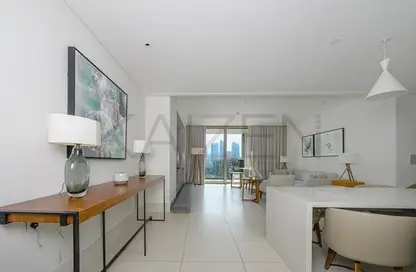 Apartment - 2 Bedrooms - 3 Bathrooms for rent in Vida Residence Downtown - Downtown Dubai - Dubai