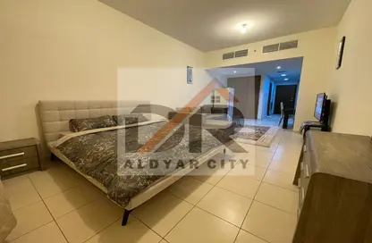 Apartment - 1 Bathroom for rent in Nuaimia One Tower - Al Nuaimiya - Ajman