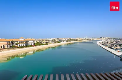 Apartment - 1 Bathroom for rent in Palm Views East - Palm Views - Palm Jumeirah - Dubai