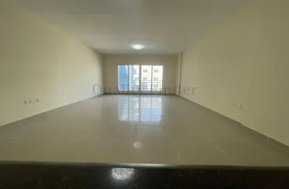 Apartment - 1 Bedroom - 2 Bathrooms for rent in Tower 12 - Al Reef Downtown - Al Reef - Abu Dhabi