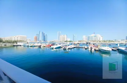 Apartment - 3 Bedrooms - 4 Bathrooms for rent in Al Marasy - Al Bateen - Abu Dhabi