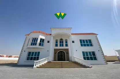 Villa - 6 Bedrooms for rent in Mohamed Bin Zayed Centre - Mohamed Bin Zayed City - Abu Dhabi