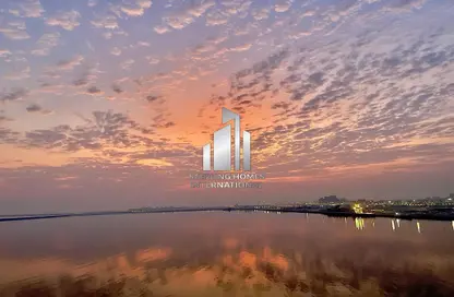 Apartment - 1 Bedroom - 2 Bathrooms for sale in ANWA - Maritime City - Dubai