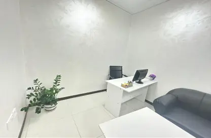 Business Centre - Studio - 1 Bathroom for rent in Business Atrium Building - Oud Metha - Bur Dubai - Dubai