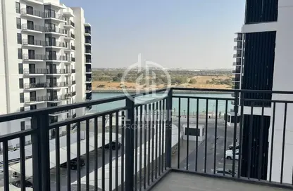 Apartment - 1 Bedroom - 1 Bathroom for sale in Waters Edge - Yas Island - Abu Dhabi