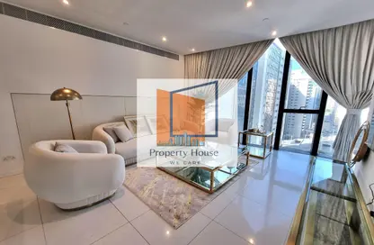 Apartment - 1 Bedroom - 2 Bathrooms for rent in Burj Mohammed Bin Rashid at WTC - Corniche Road - Abu Dhabi