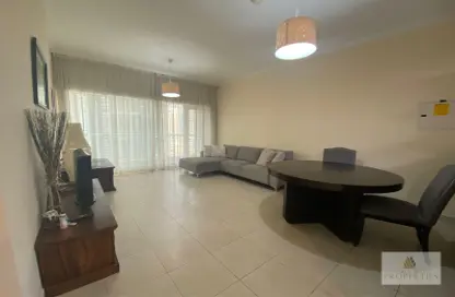 Apartment - 1 Bedroom - 2 Bathrooms for rent in Burj Al Nujoom - Downtown Dubai - Dubai