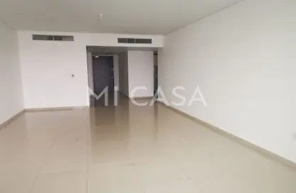 Apartment - 2 Bedrooms - 3 Bathrooms for rent in RAK Tower - Marina Square - Al Reem Island - Abu Dhabi