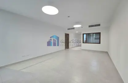 Apartment - 1 Bedroom - 2 Bathrooms for rent in DXB Tower - Sheikh Zayed Road - Dubai