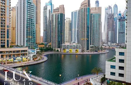 Apartment - 1 Bedroom - 2 Bathrooms for sale in Orra Harbour Residences and Hotel Apartments - Dubai Marina - Dubai