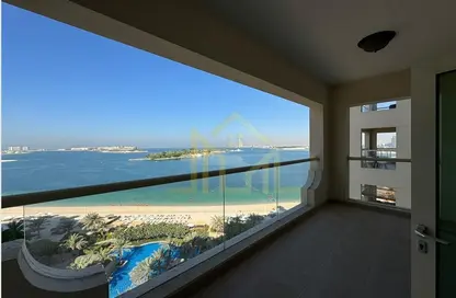 Apartment - 1 Bedroom - 2 Bathrooms for rent in Al Basri - Shoreline Apartments - Palm Jumeirah - Dubai