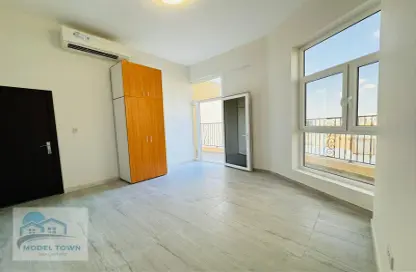 Apartment - 1 Bathroom for rent in Zayed City (Khalifa City C) - Khalifa City - Abu Dhabi