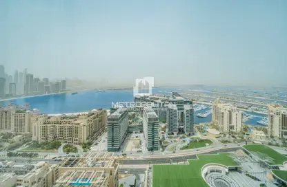 Apartment - 1 Bedroom - 2 Bathrooms for rent in The Palm Tower - Palm Jumeirah - Dubai