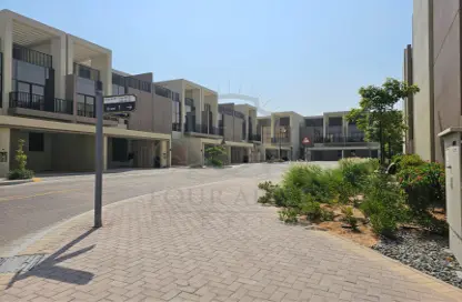 Townhouse - 4 Bedrooms - 6 Bathrooms for rent in Sevilla Village - Victory Heights - Dubai Sports City - Dubai