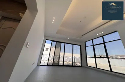 Apartment - 1 Bathroom for rent in C233 Building - Mohamed Bin Zayed City - Abu Dhabi