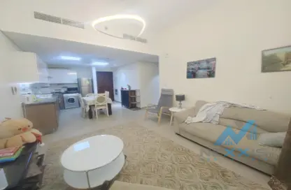 Apartment - 1 Bedroom - 2 Bathrooms for rent in Azizi Star - Al Furjan - Dubai