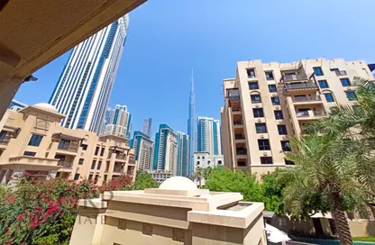 Apartment - 2 Bedrooms - 3 Bathrooms for sale in Zanzebeel 2 - Zanzebeel - Old Town - Dubai