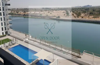 Apartment - 1 Bathroom for rent in Waters Edge - Yas Island - Abu Dhabi