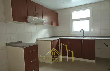 Apartment - 2 Bedrooms - 2 Bathrooms for rent in Al Khan Corniche - Al Khan - Sharjah