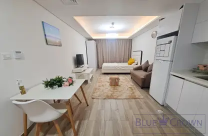 Apartment - 1 Bathroom for rent in Laya Mansion - Jumeirah Village Circle - Dubai