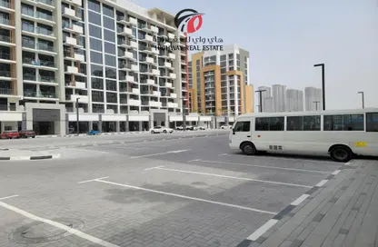 Shop - Studio - 1 Bathroom for rent in Azizi Riviera 36 - Meydan One - Meydan - Dubai