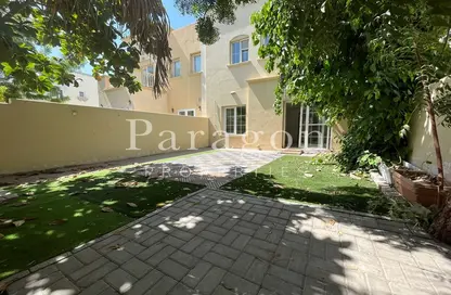 Villa - 2 Bedrooms - 3 Bathrooms for rent in Springs 15 - The Springs - Dubai