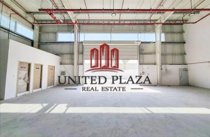 Warehouse - Studio for rent in M-45 - Mussafah Industrial Area - Mussafah - Abu Dhabi